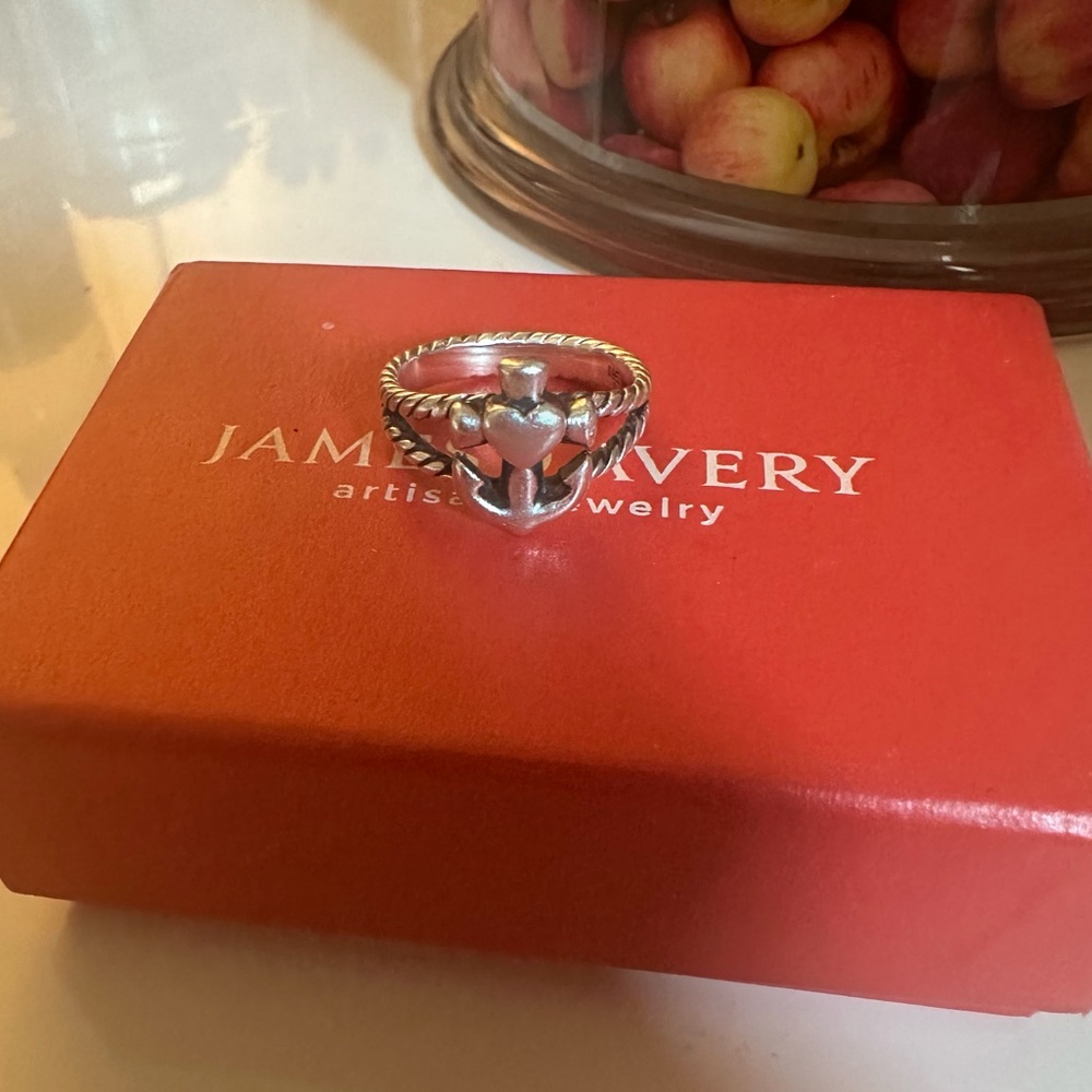retired James Avery faith hope and love anchor ring